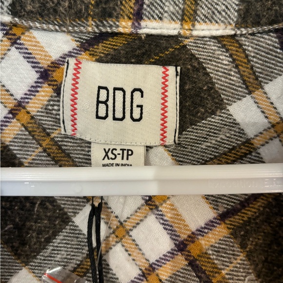 Urban Outfitters flannel - Picture 7 of 8